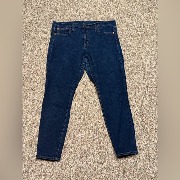 GAP Denim - Women's size 16 GAP Dark Blue Skinny Jeans